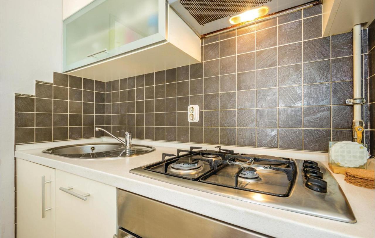 1 Bedroom Amazing Apartment In Риека Экстерьер фото