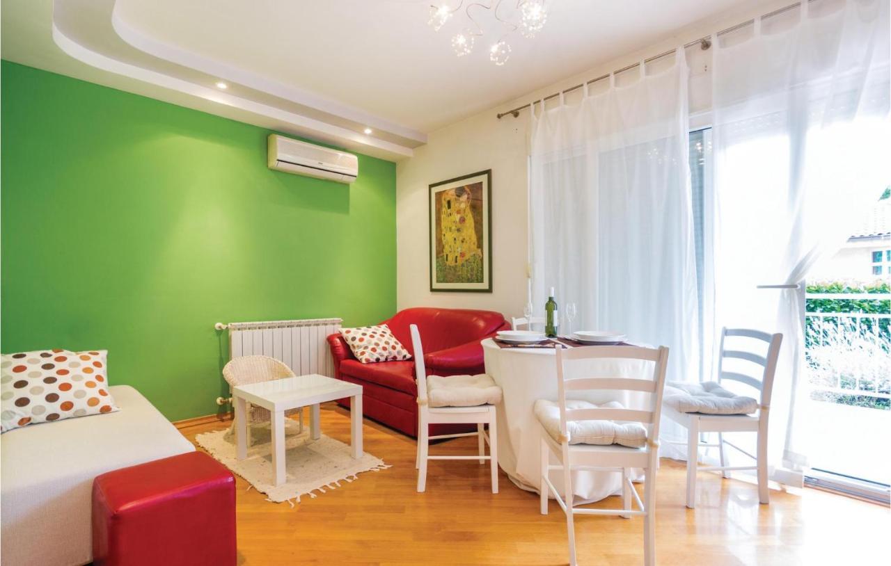 1 Bedroom Amazing Apartment In Риека Экстерьер фото